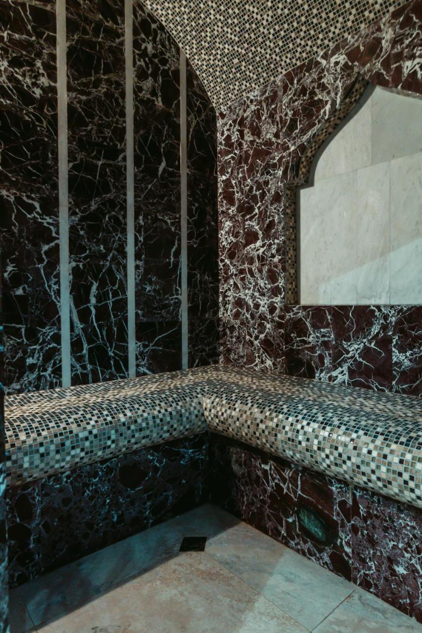 Spa Hotel Grace Forum 耶烈万 外观 照片