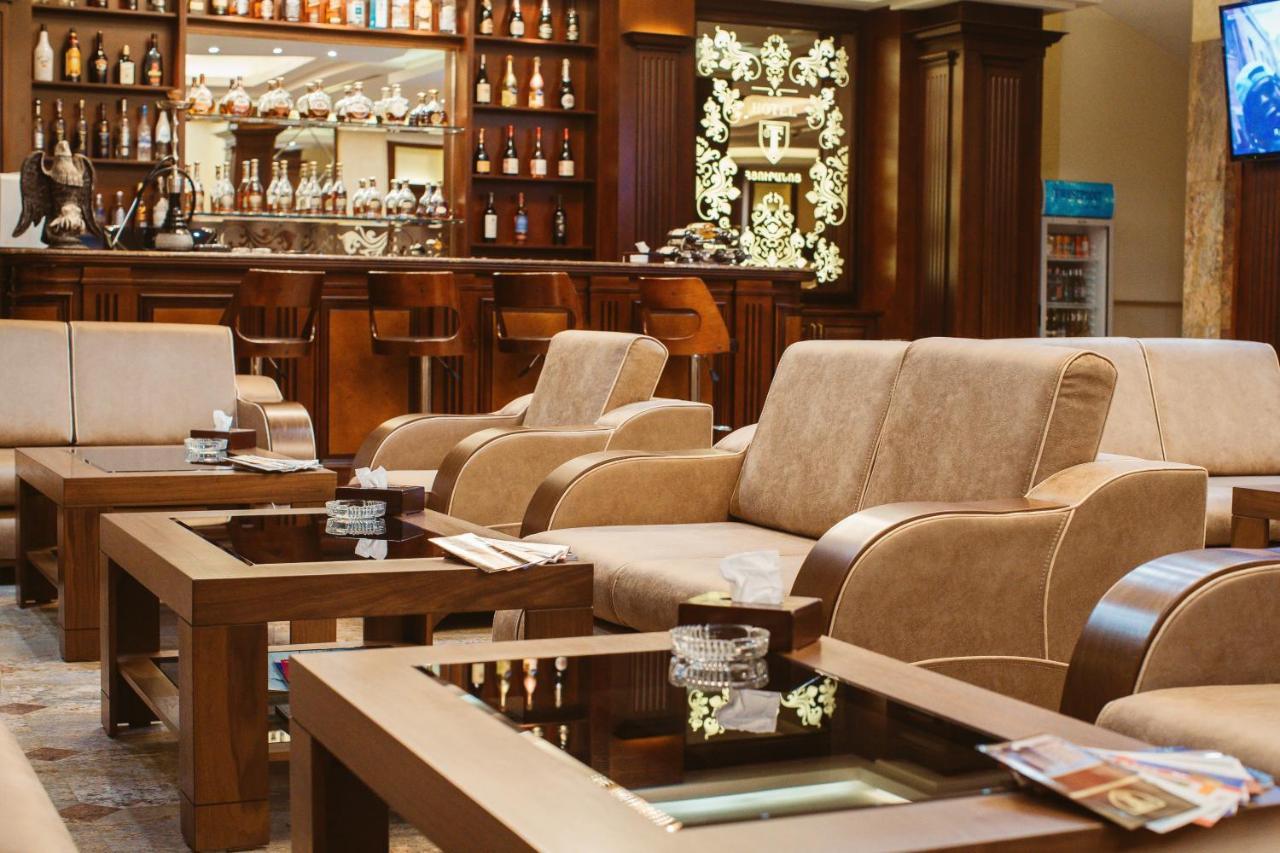 Spa Hotel Grace Forum 耶烈万 外观 照片